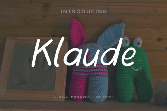 Klaude Typeface Review: A Refined Script for Modern Branding